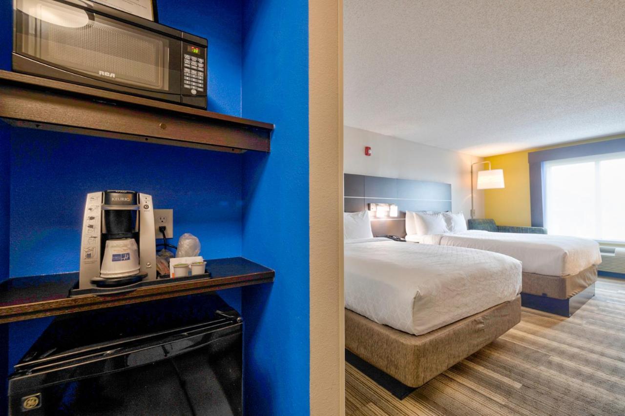 Holiday Inn Express Hotel & Suites Kansas City - Grandview By Ihg Exteriör bild