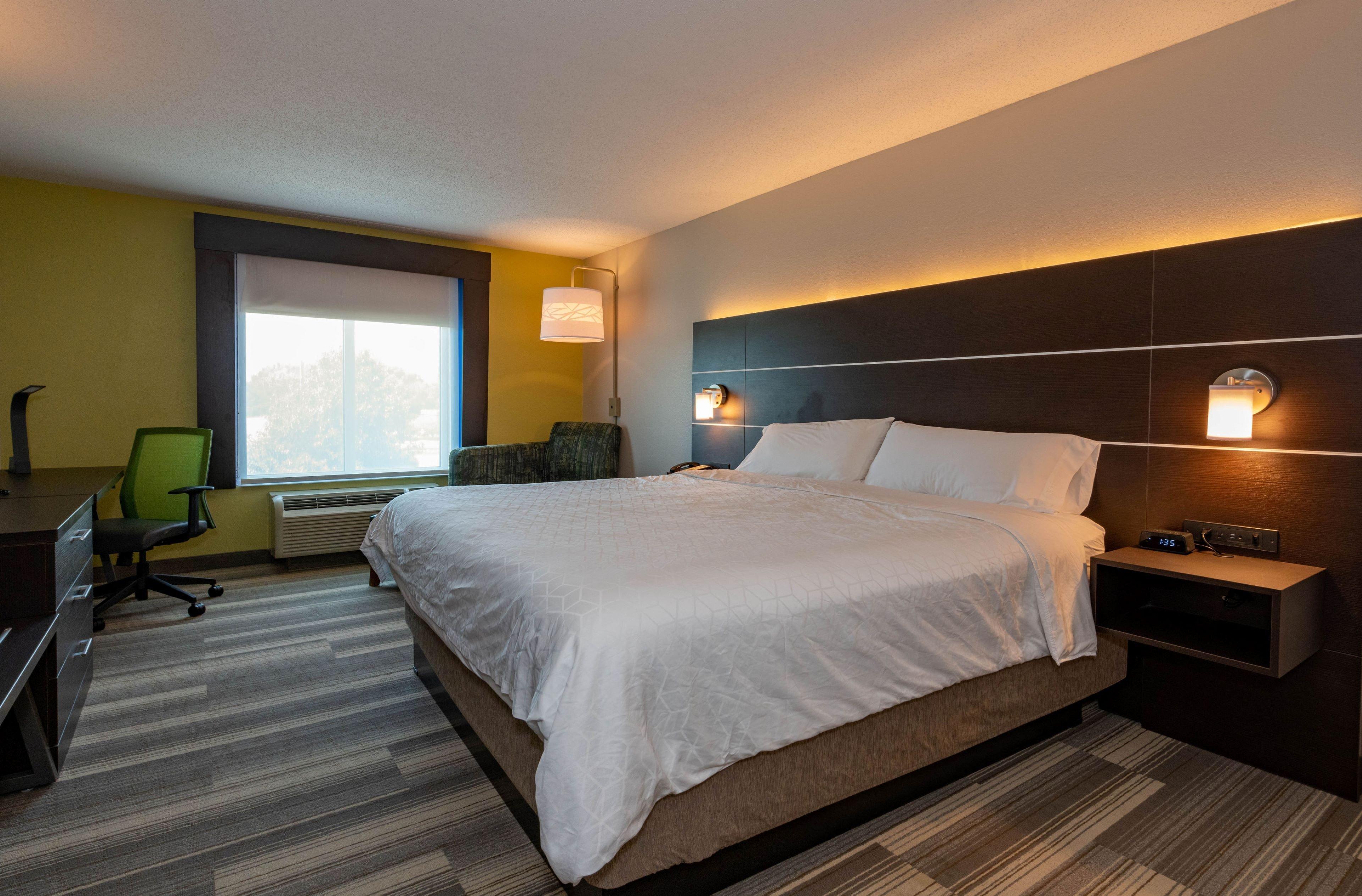 Holiday Inn Express Hotel & Suites Kansas City - Grandview By Ihg Exteriör bild
