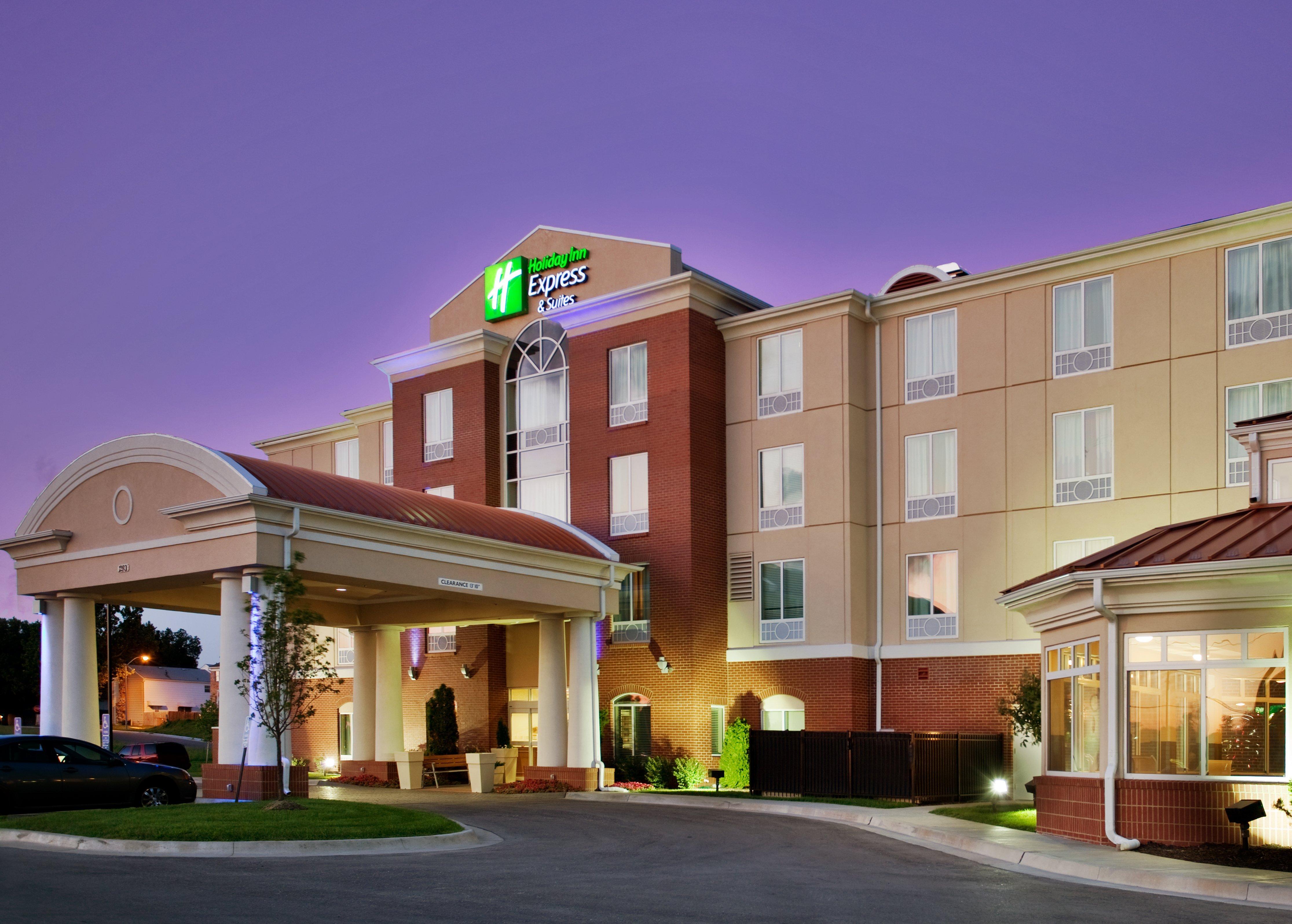 Holiday Inn Express Hotel & Suites Kansas City - Grandview By Ihg Exteriör bild