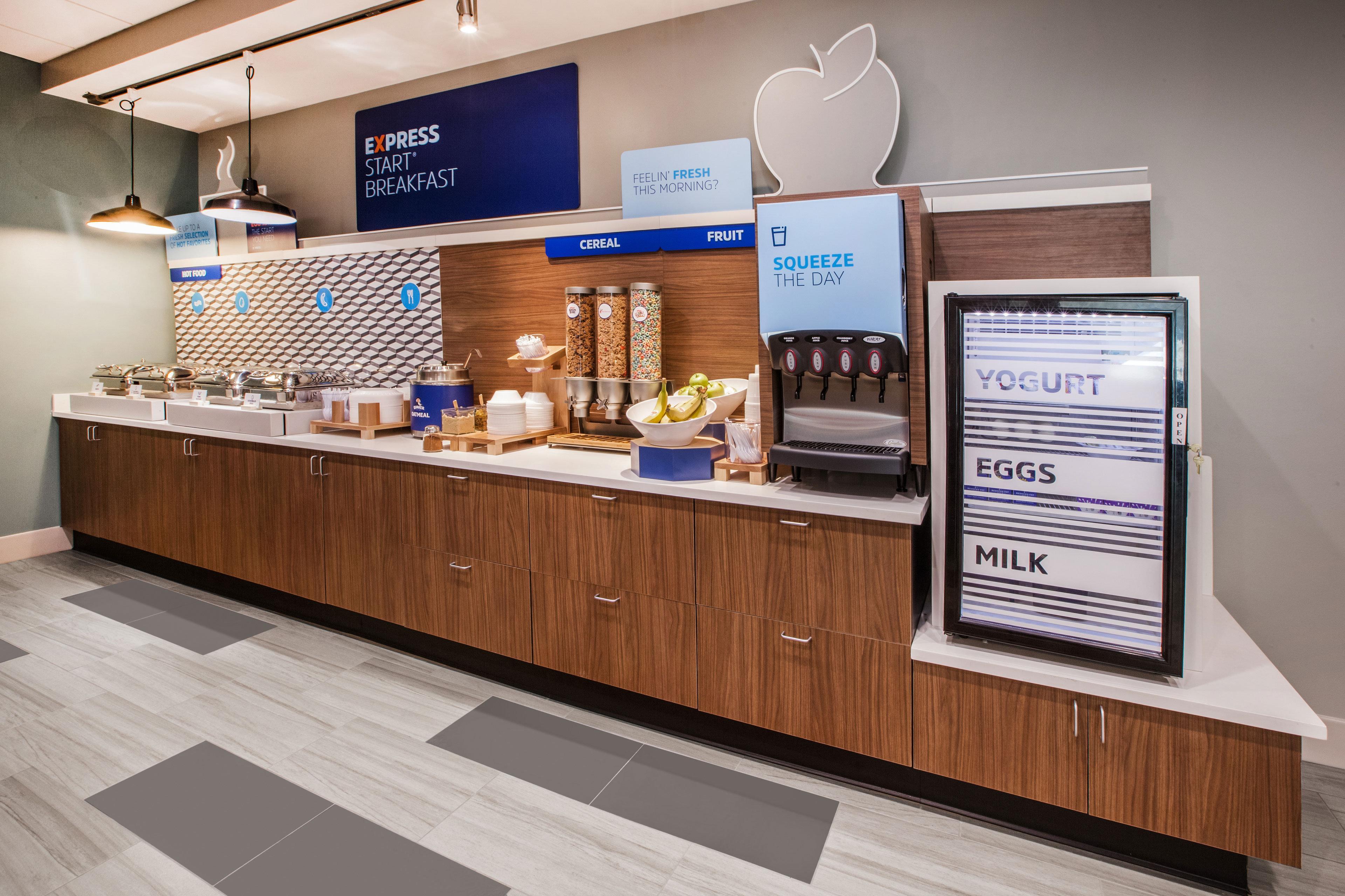Holiday Inn Express Hotel & Suites Kansas City - Grandview By Ihg Exteriör bild